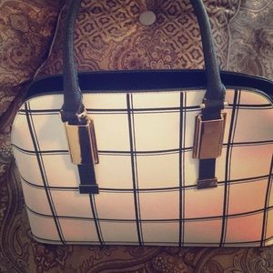 Aldo Black and white Handbag